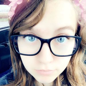 Meet your Posher, Lily